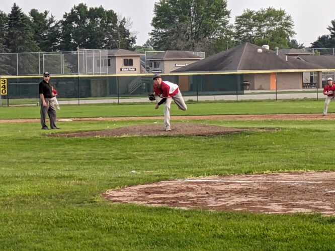 Mikey D’s falls in pitchers duel News, Sports, Jobs Daily Press